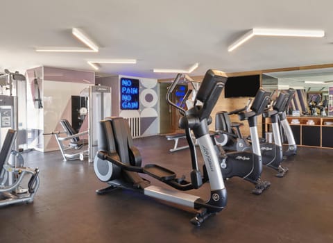 TV and multimedia, Fitness centre/facilities, Fitness centre/facilities