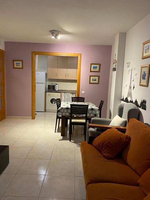 apartamento a 5 minutos playa andando Apartamento in Torredembarra