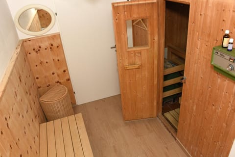 Sauna, Spa and wellness centre/facilities