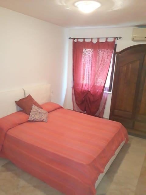 One bedroom apartement with sea view enclosed garden and wifi at Olbia 6 km away from the beach Copropriété in Alhaurín de la Torre