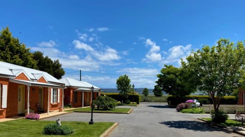 Property building, Lake view