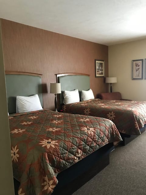 Randolph Inn and Suites Hotel in Indiana