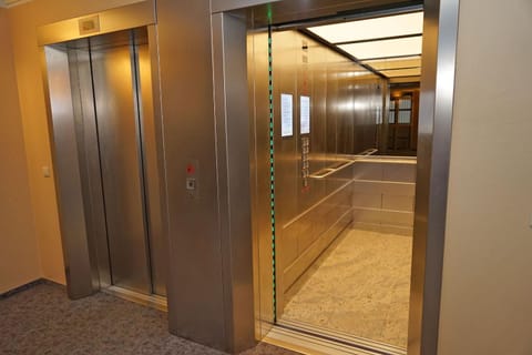 elevator