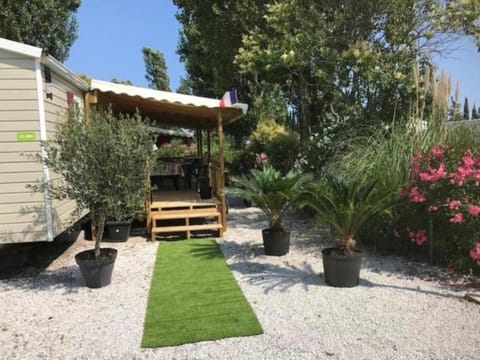 Mobil Home Campground/ 
RV Resort in Fréjus