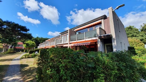 Property building, Balcony/Terrace