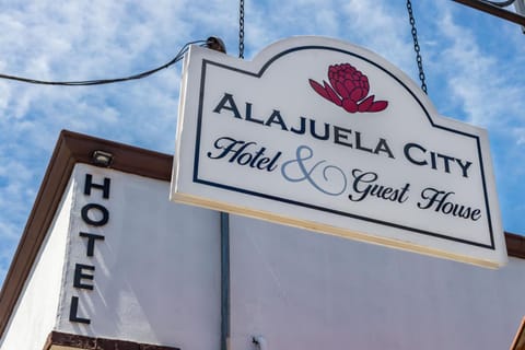 ALAJUELA CITY Hotel & Guest House Hotel in Alajuela