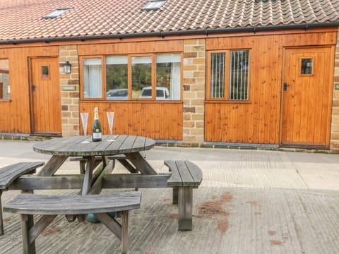 Little Byre Cottage House in Borough of Harrogate