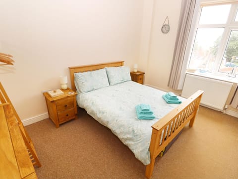 Flat 2, 4 St Edmund's Terrace Apartment in Hunstanton