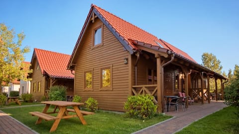 Domki Natalia Łeba blisko centrum Nature lodge in Leba