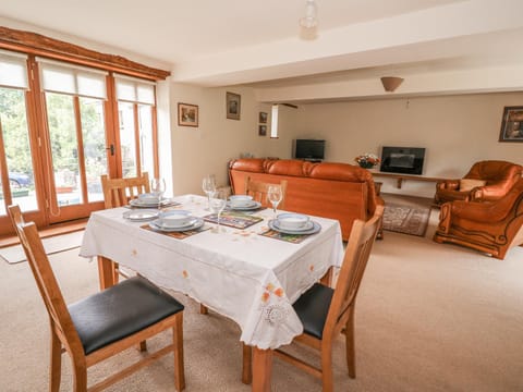 The Barn Casa in Llanfoist Fawr