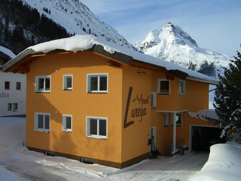 Property building, Winter