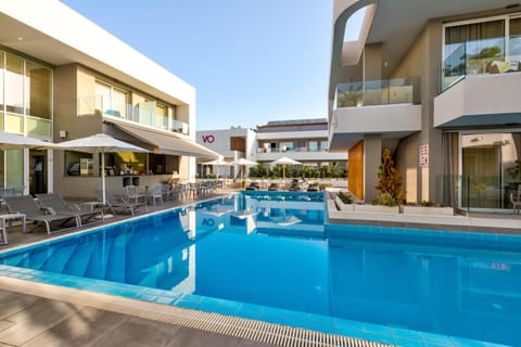 Pool view, Swimming pool