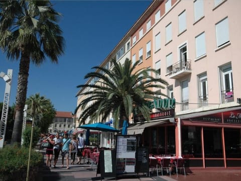 Petit Vauban Apartment in Saint-Raphael