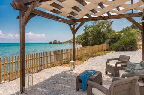 Natural landscape, Seating area, Beach, On site, Sea view