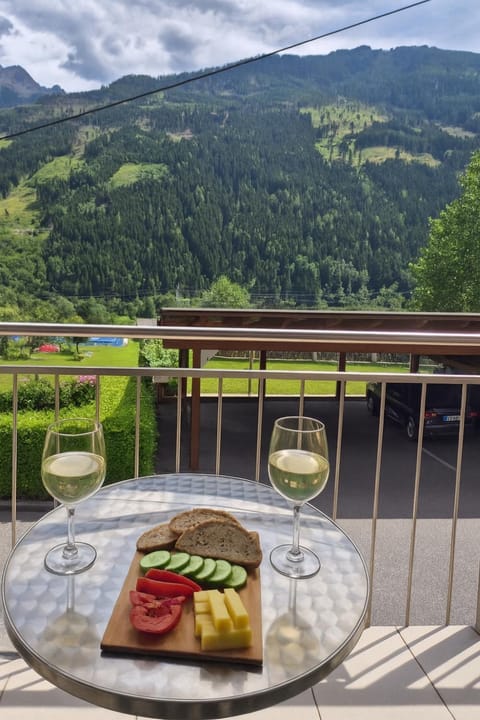 Inner courtyard view