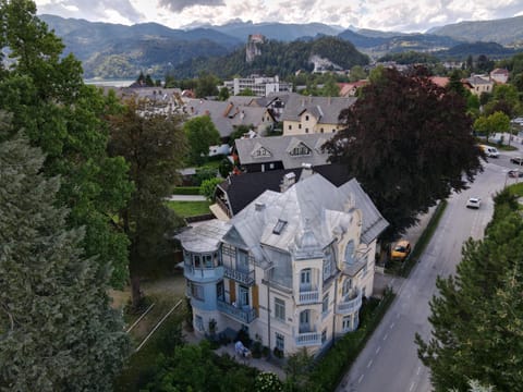 Property building, Neighbourhood, Bird's eye view, City view