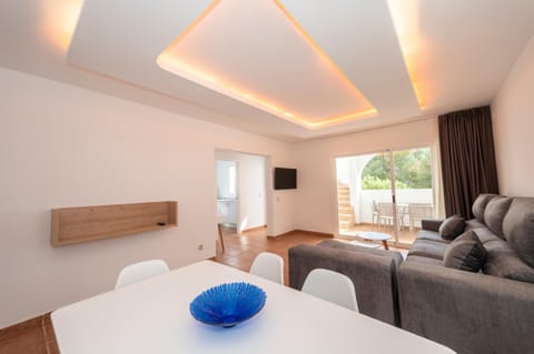 Apartamentos Blanco Sol Eigentumswohnung in Ibiza