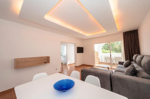 Apartamentos Blanco Sol Copropriété in Ibiza