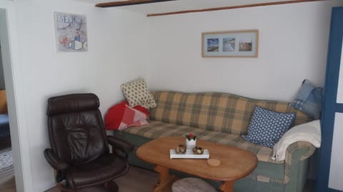 Ferienwohnung "Achtern Diek" Apartment in Prerow