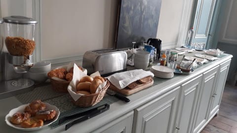 B&B De Corenbloem Luxury Guesthouse - Adults Only Übernachtung mit Frühstück in Bruges