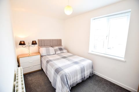 Sunderland Short Stays 2 bedroom apartment Free Parking Fulwell SR6 Condominio in Sunderland
