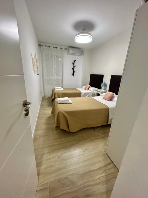 Apartamento Gloria 1 Parking privado gratis Apartment in Malaga