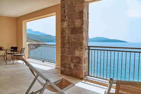 Day, Natural landscape, View (from property/room), Balcony/Terrace, Mountain view, Sea view