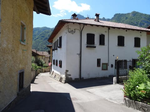 Facade/entrance, Street view