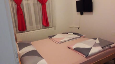 Rooms & Apartment Jozić Alojamiento y desayuno in Federation of Bosnia and Herzegovina