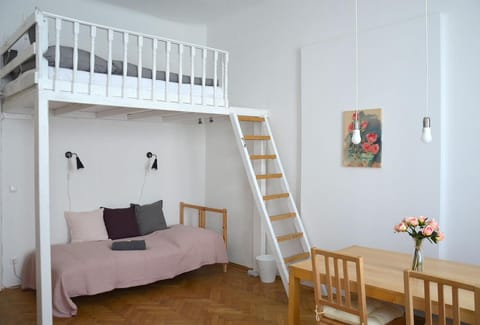 Photo of the whole room, bunk bed