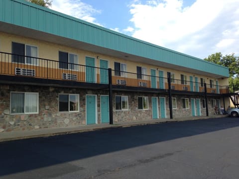 Forest Hill Inn Hazleton Motel in Luzerne County