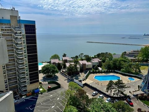 Property building, Day, Bird's eye view, Evening entertainment, Sea view