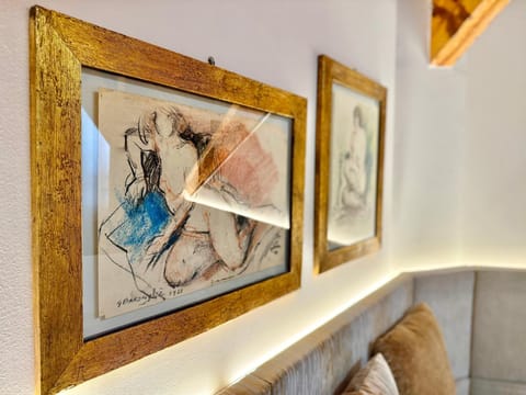 Living room, Decorative detail