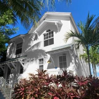 Islander Bayside Villas & Boatslips Resort in Upper Matecumbe Key