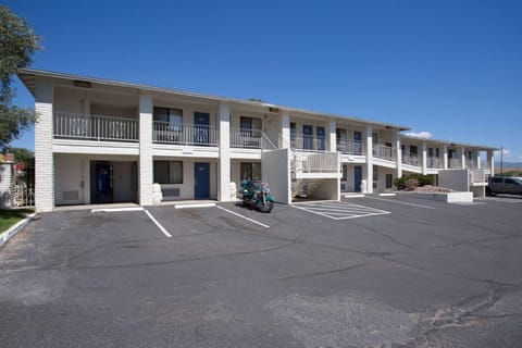 Motel 6-Kingman, AZ - Route 66 West Hotel in Kingman