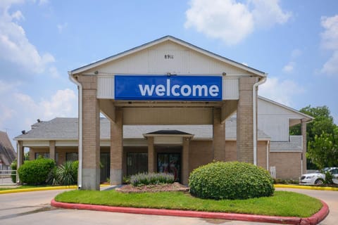 Motel 6-Baytown, TX - Baytown East Hotel in Baytown