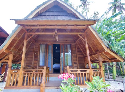 Nusa Penida Pudak Nature Bungalow Campground/ 
RV Resort in Nusapenida