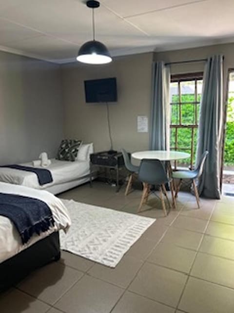 Guesthouse @ 31 Murray Vacation rental in Pretoria