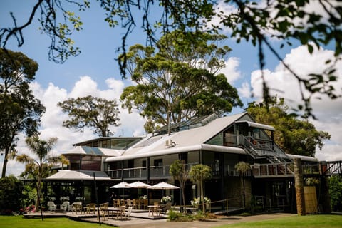 Property building, Garden view