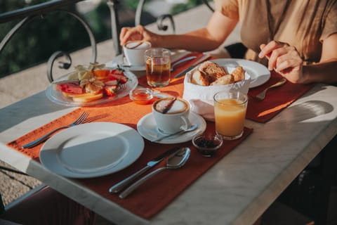 Food and drinks, Breakfast