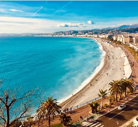 Nearby landmark, Neighbourhood, Natural landscape, Beach