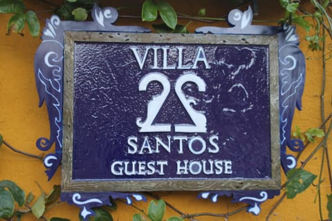 Guest House Villa 2 Santos Alojamiento y desayuno in Arraial d'Ajuda