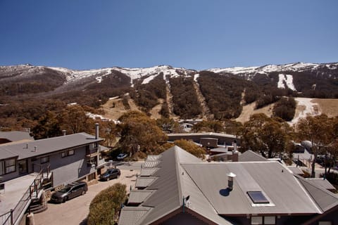 Day, Bird's eye view, Winter, Fishing, Skiing, Hiking, Cycling, Mountain view