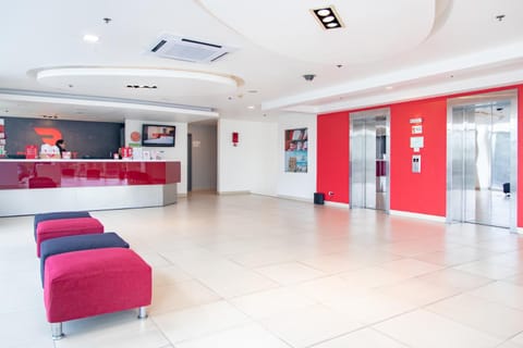 Staff, Staff, Lobby or reception