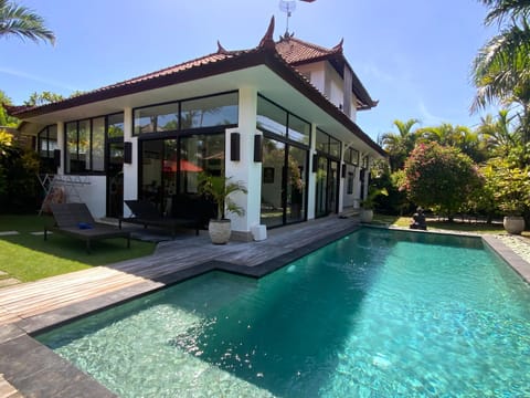 Garden view, Pool view