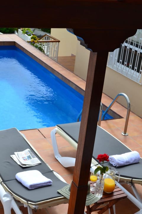 BBQ facilities, Garden, Balcony/Terrace, Swimming pool