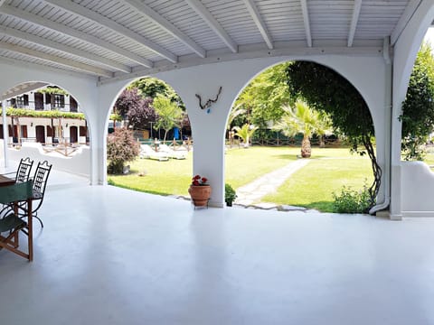 Patio, Garden, Garden view