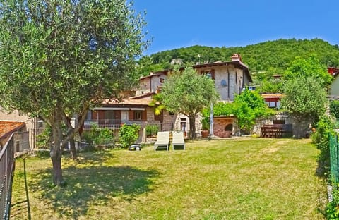 Casa Cortili Garda Summer by Gardadomusmea House in Tignale