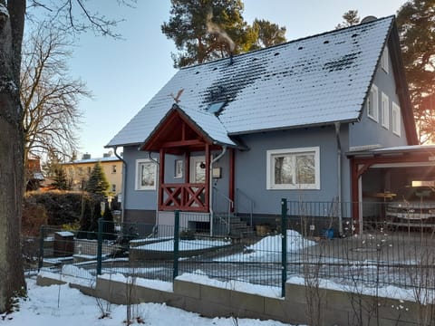 Property building, Winter