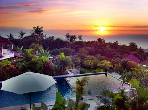 Property building, Pool view, Sea view, Swimming pool, Sunset